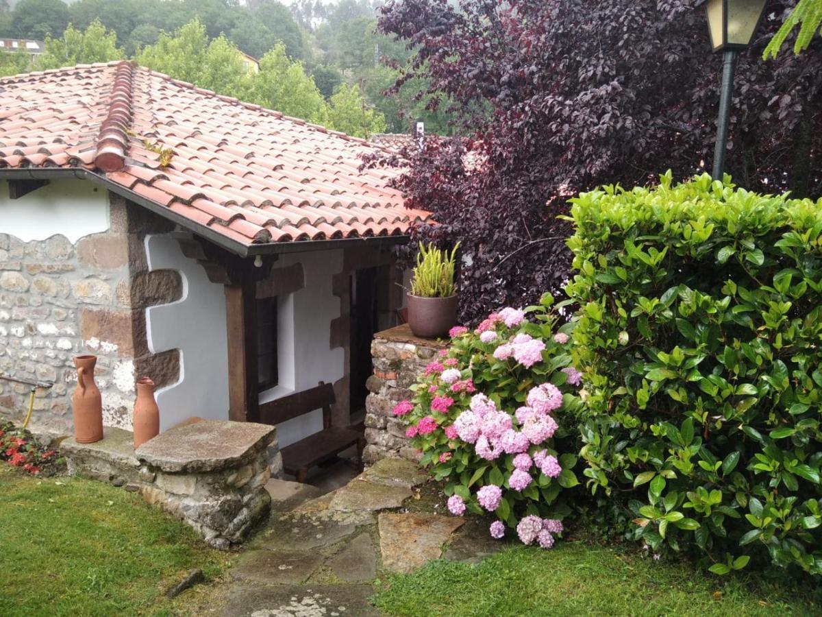 Hdec Hosteria De Castaneda Alojamiento Turistico Puente Viesgo Buitenkant foto