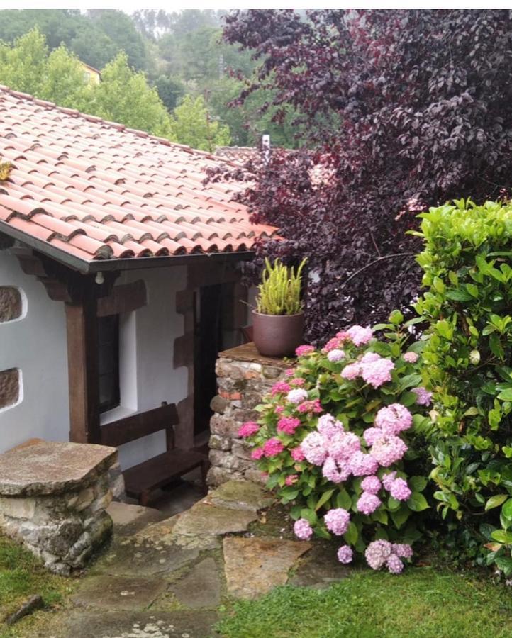 Hdec Hosteria De Castaneda Alojamiento Turistico Puente Viesgo Buitenkant foto