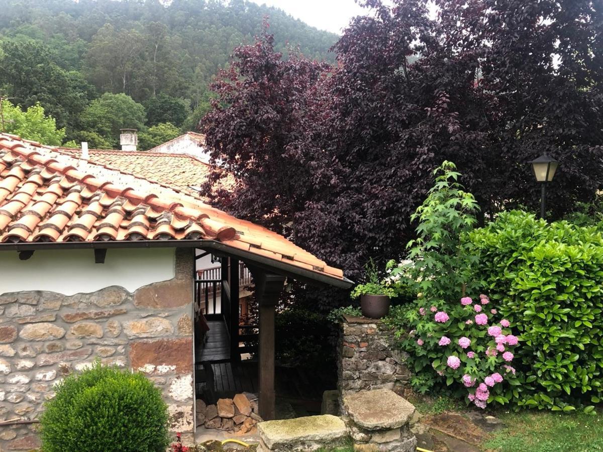 Hdec Hosteria De Castaneda Alojamiento Turistico Puente Viesgo Buitenkant foto